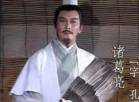 诸葛亮和刘伯温相差了一千多年 两人到底谁更加厉害 诸葛亮和刘伯温相差了一千多年 两人到底谁更加厉害