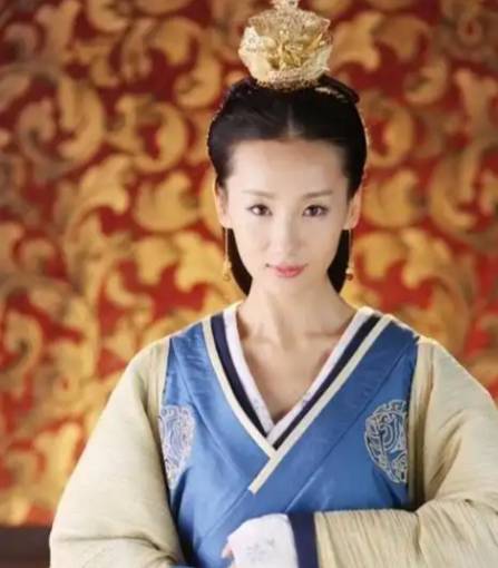 薄皇后被废之谜:无子背后的政治博弈与情感疏离