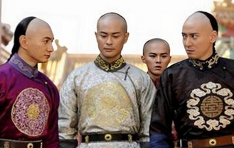 乾隆给子孙发红包，为什么偏偏遗漏了他？