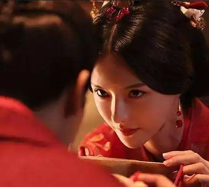 洛神陨落:甄宓为何在后宫争斗中败给郭女王?