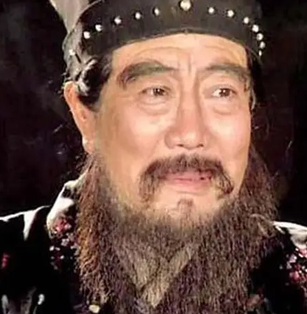 吕布未弑董卓:历史暗流中的另一种可能