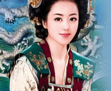 忠勇与冤屈交织：冯媛太后的人生终章与年龄谜题