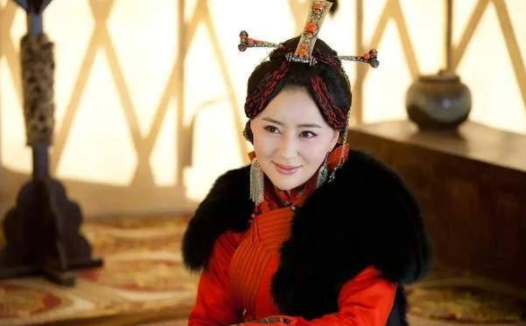 二婚改嫁皇太极的女人，儿子为何被绞杀？