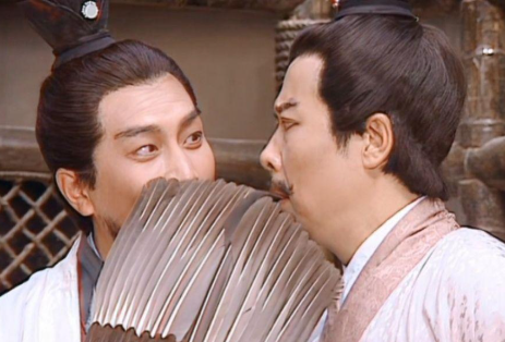 隆中对绘蓝图,战阵前隐锋芒:刘备出征不带诸葛亮的深层逻辑