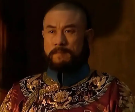 雍正双臂的迥异终章：李卫与年羹尧的权力沉浮启示录