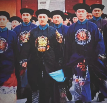 九子夺嫡风云散：雍正登基，八子悲歌