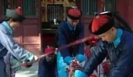 清朝一丈红到底是什么刑法 受刑的妃子为何都活不久 清朝一丈红到底是什么刑法 受刑的妃子为何都活不久