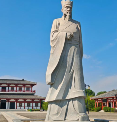 扇枕温衾传千古:黄香——孝道与忠义的双重典范