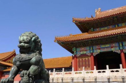 元朝的疆域辽阔,为什么忽必烈定都在了北京? 元朝的疆域辽阔,为什么忽必烈定都在了北京?