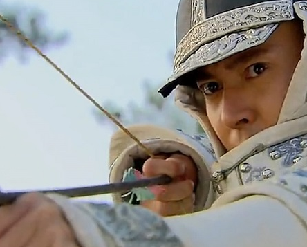 多尔衮作为阿巴亥的儿子 阿巴亥殉葬时多尔衮在做什么 多尔衮作为阿巴亥的儿子 阿巴亥殉葬时多尔衮在做什么