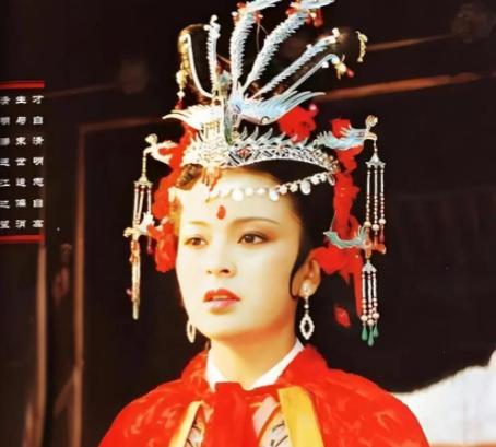 探春做王妃:繁华背后的薄命悲歌